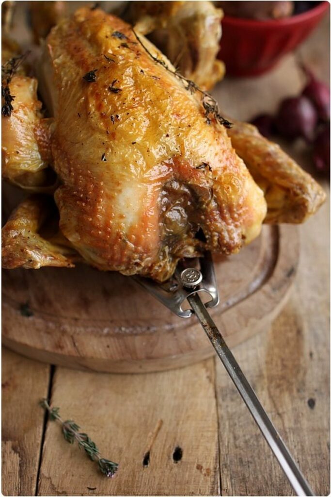 le poulet en rotissoire est le meilleur et le plus croustillant